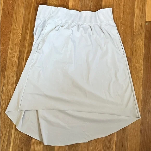 Athleta Women's Cosmic High Low Skirt Gray M EUC - Picture 5 of 5
